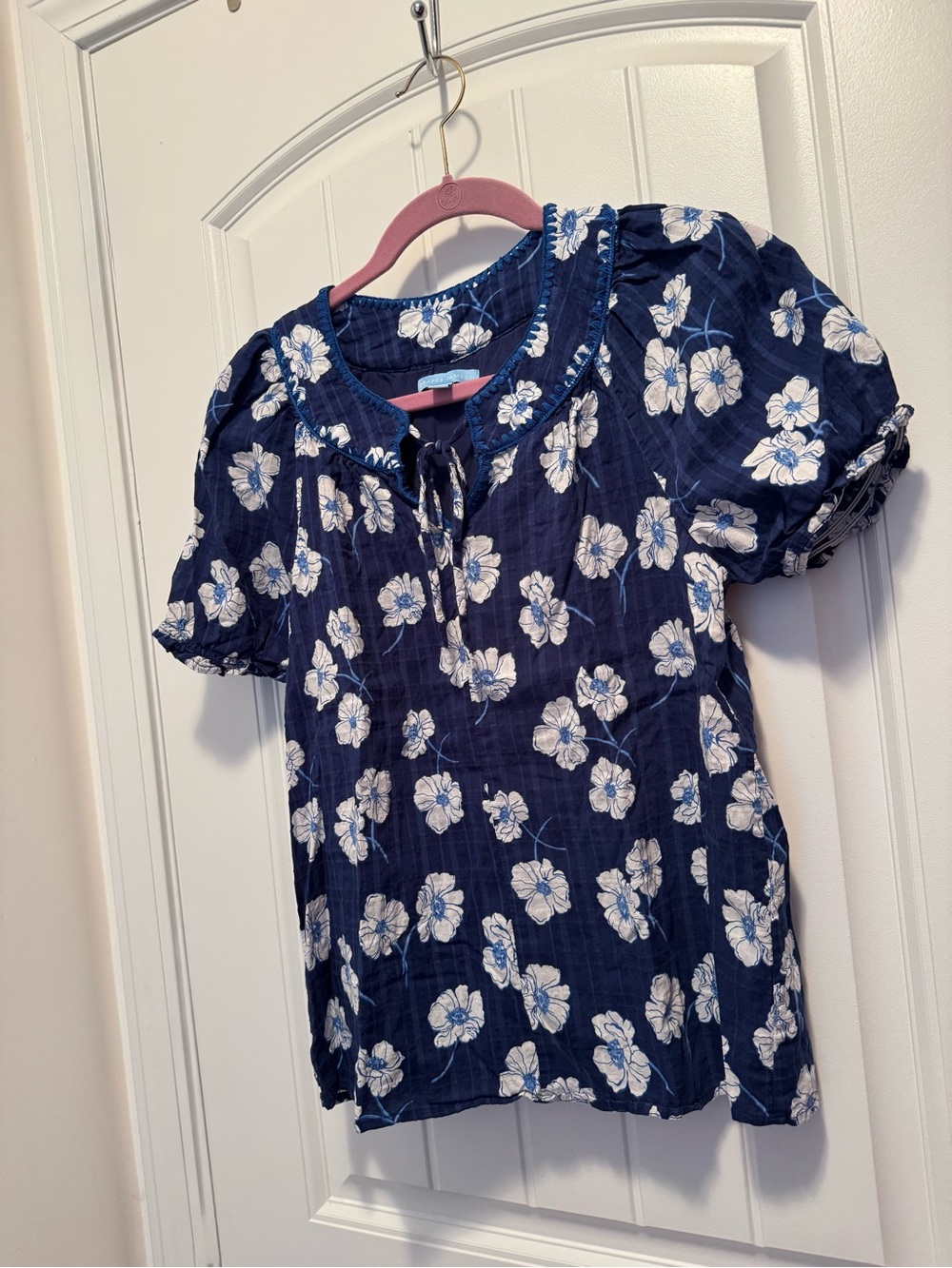 Draper James Navy Floral Tie Neck Puff Sleeve Blouse Size Small